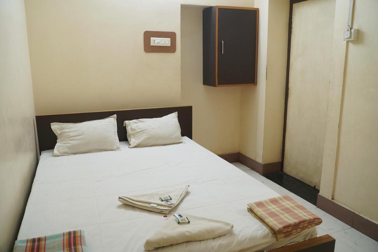 Sowmya Lodge Tiruchirappalli Экстерьер фото